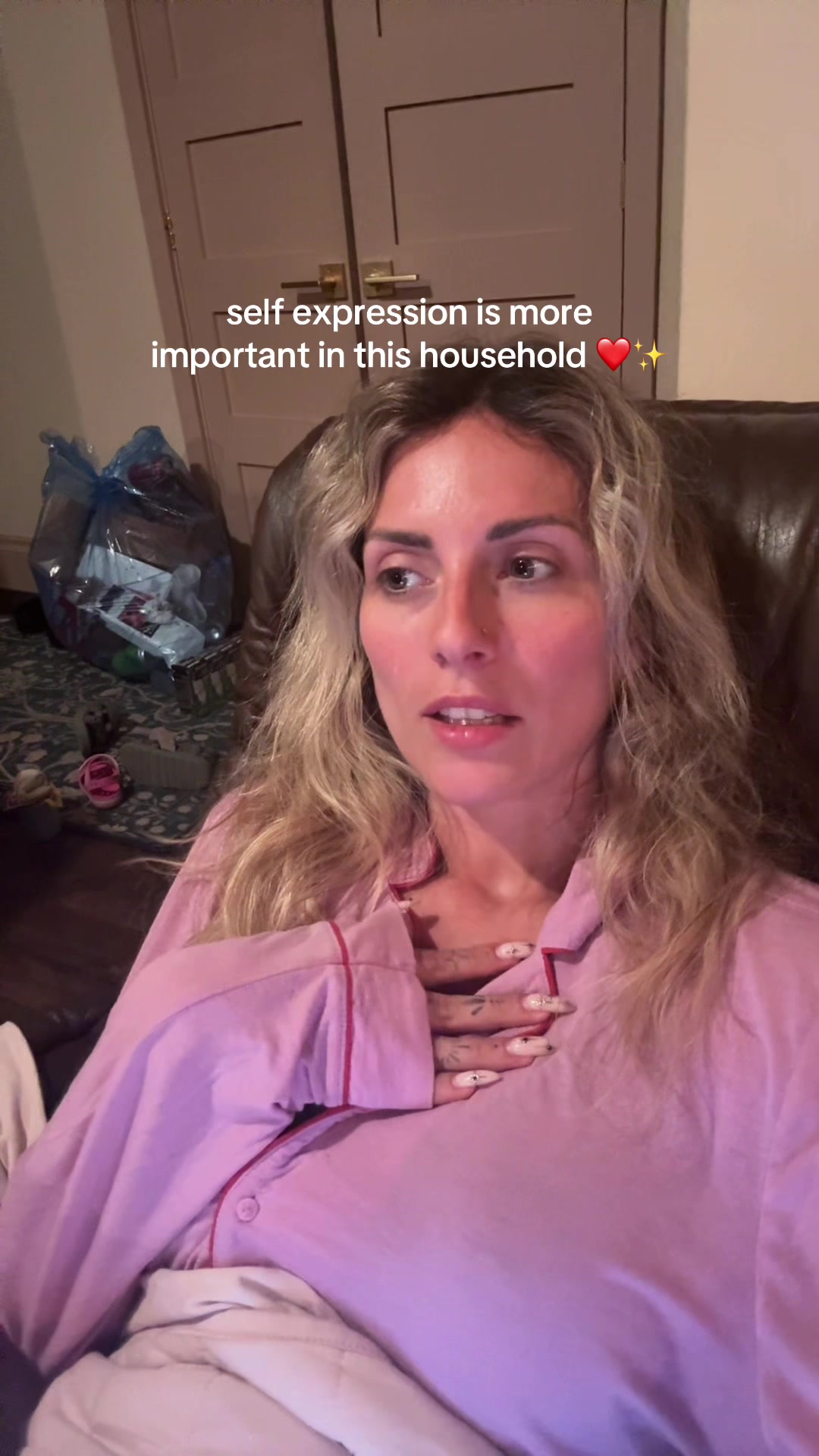 @em | painted mom