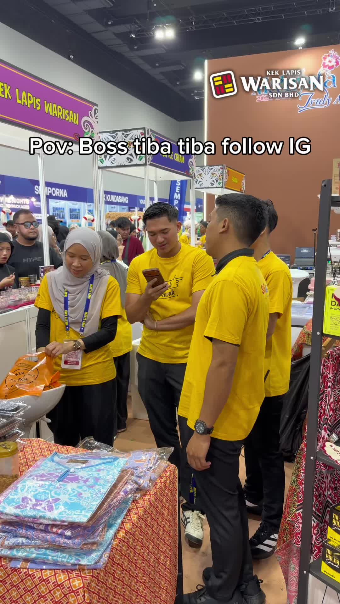@Kek Lapis Warisan Sdn Bhd