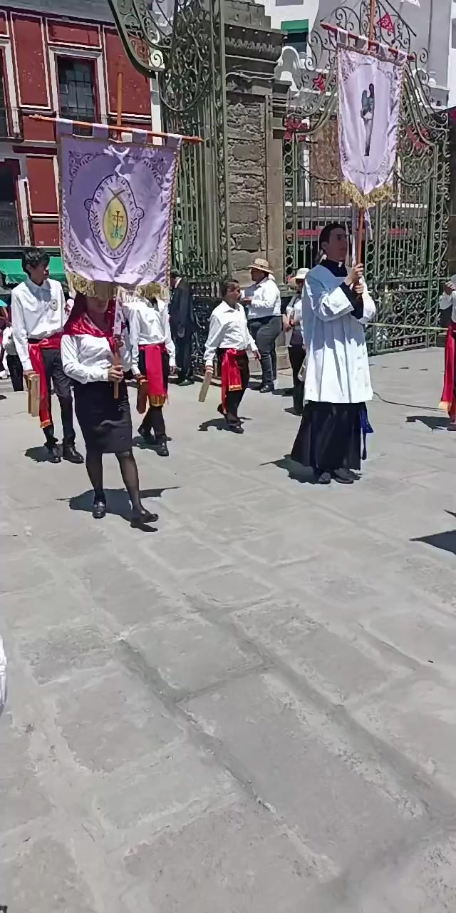 @Ana López