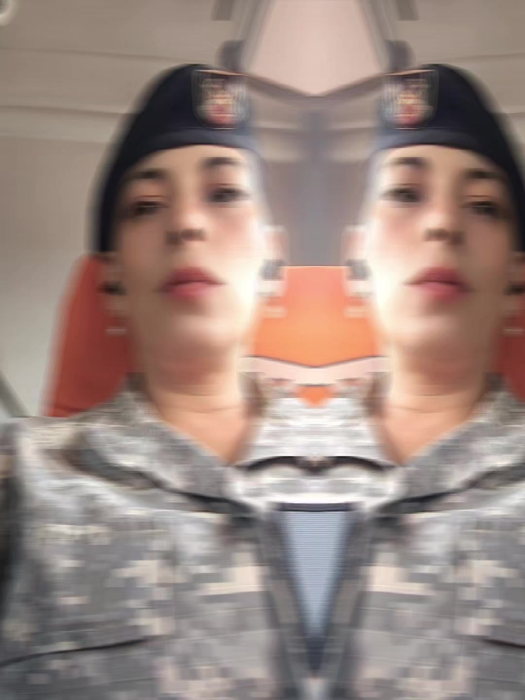 @C⋆L⋆A⋆U⋆D⋆I⋆A⋆