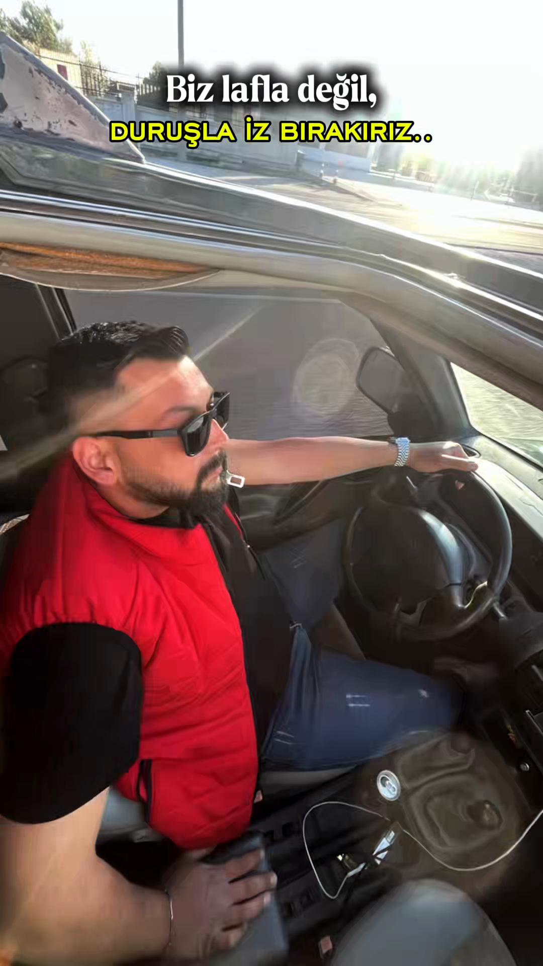 @Anıl &Ouml;Z&Ccedil;ELİK