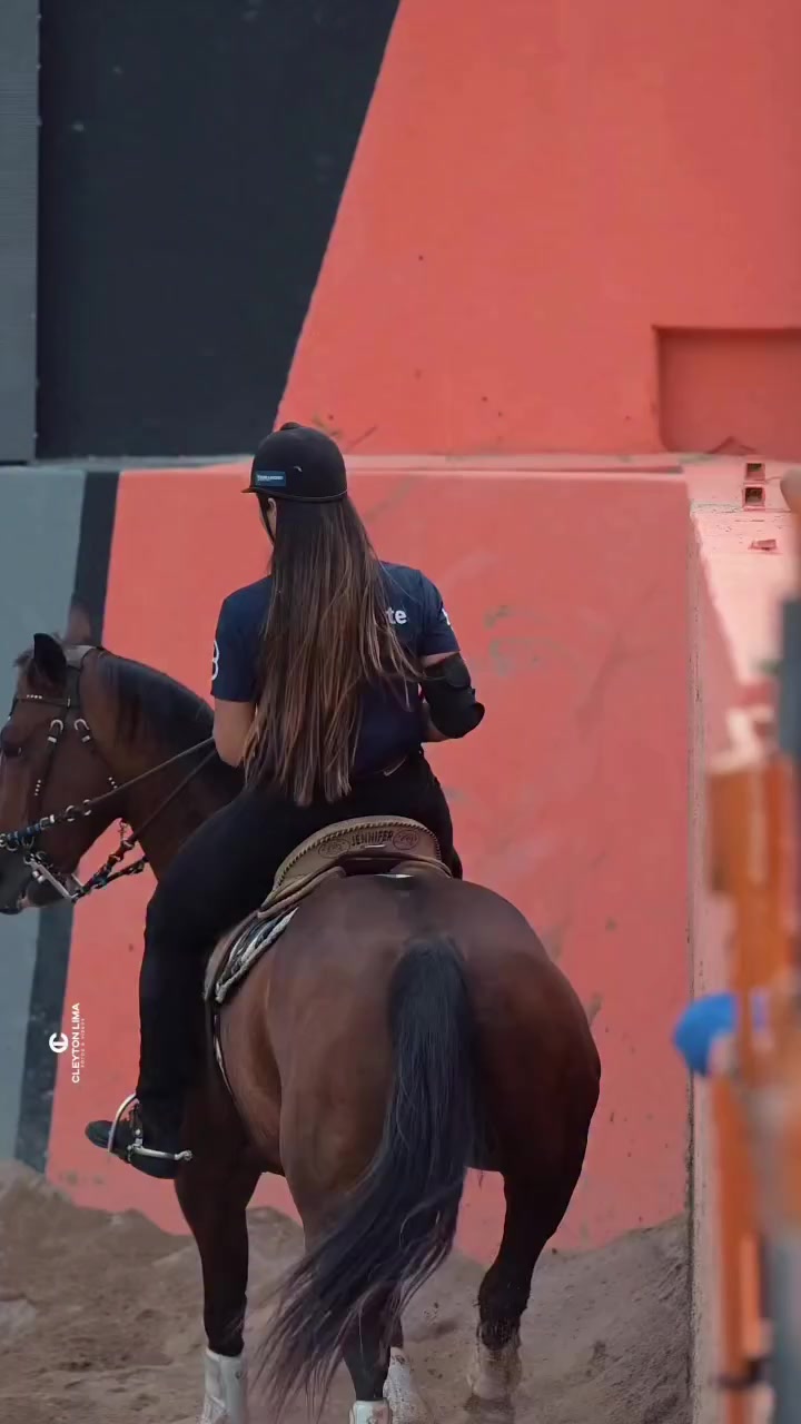 @vaqueiras