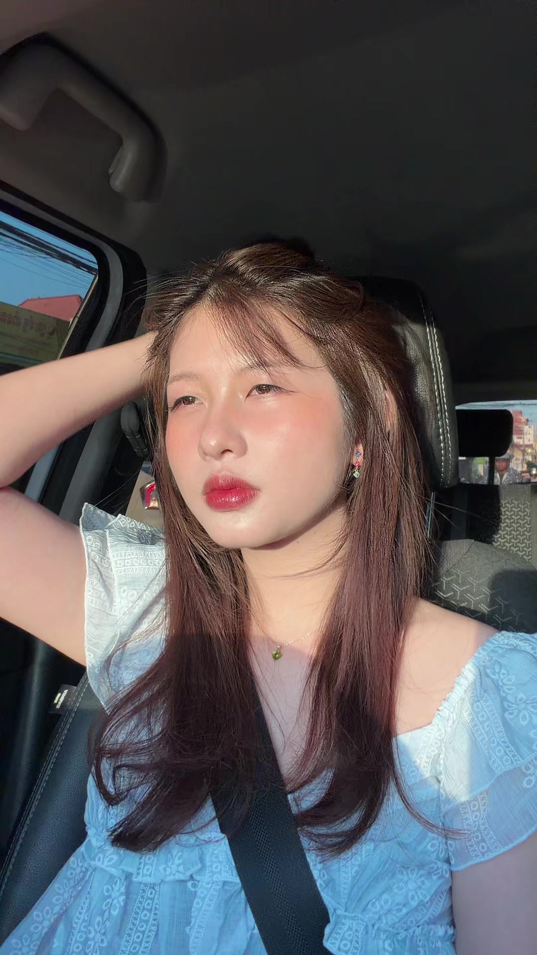 @Monika-ម៉ូនីកា