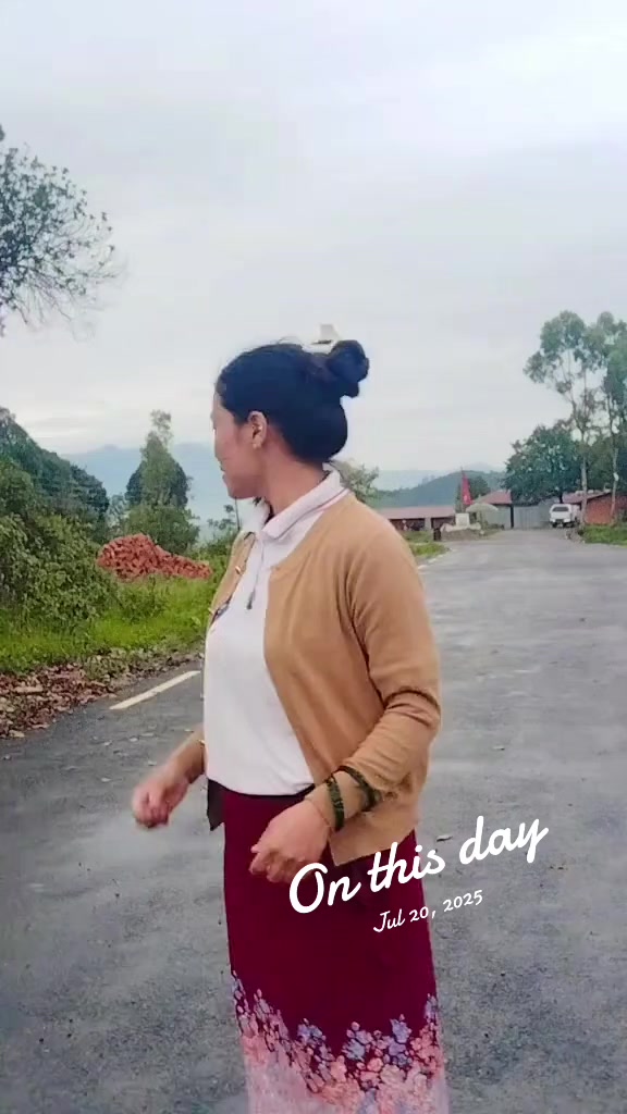 @झRu Gharti:-♥️Dangi👪