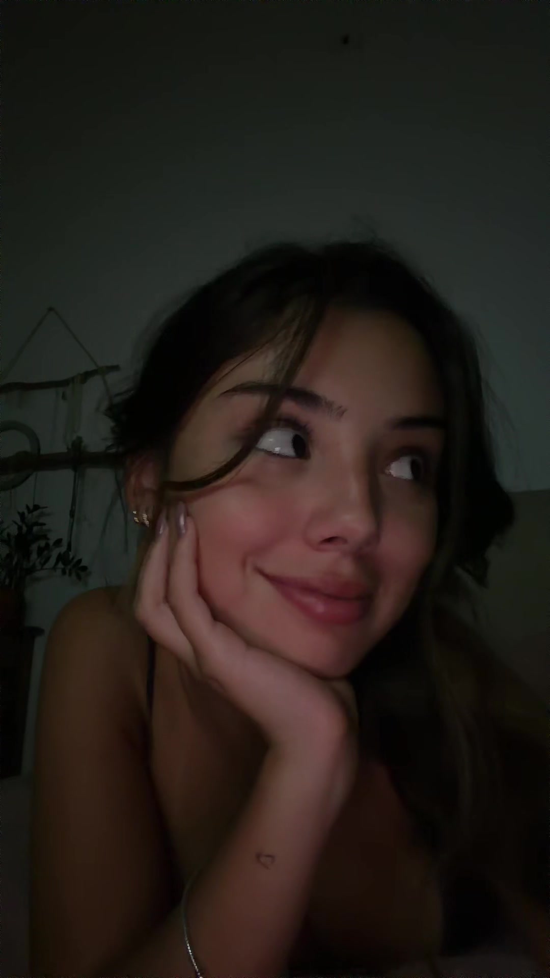 @ju