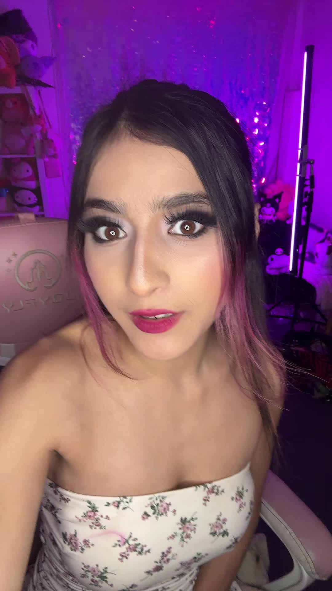 @𝔇𝔞𝔷𝔷♡︎