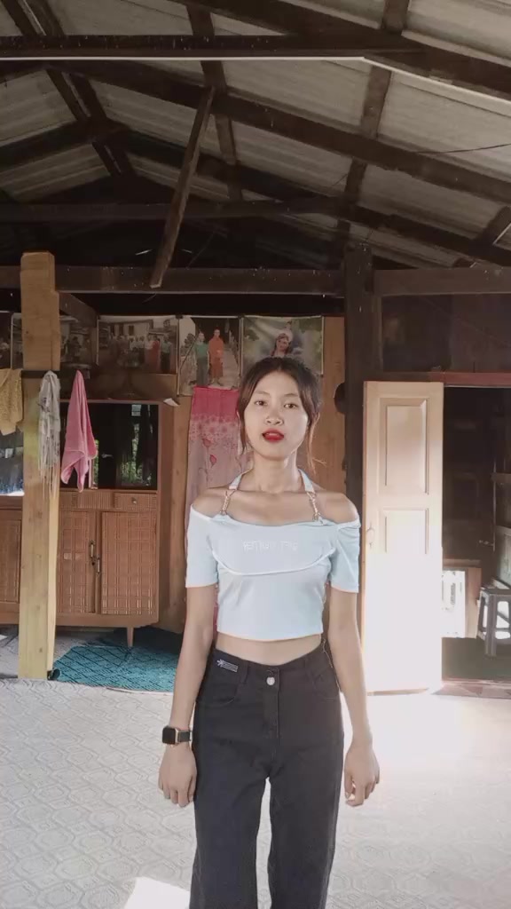 @@👻林思淡🦋🇱🇹