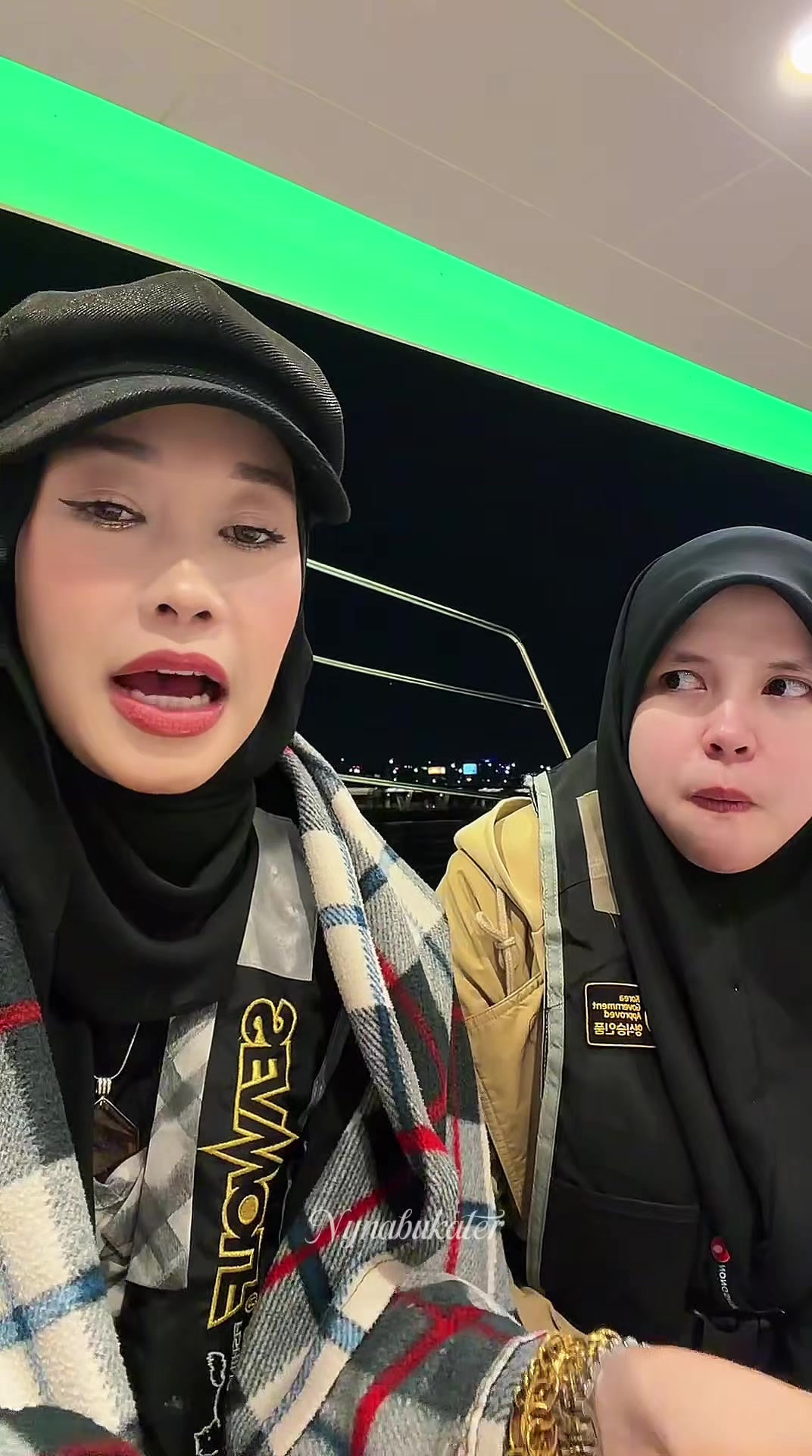 @Nynabukater