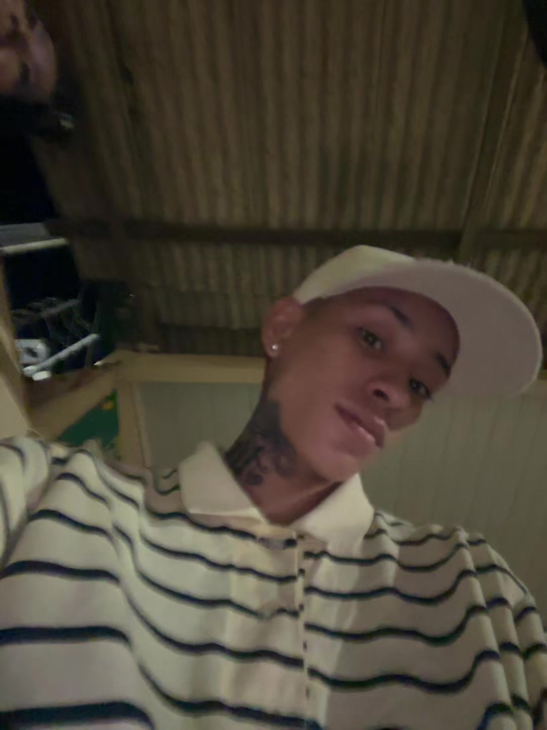 @Lᥱ᥎ᥡz rᥲbᥱᥣ᥆