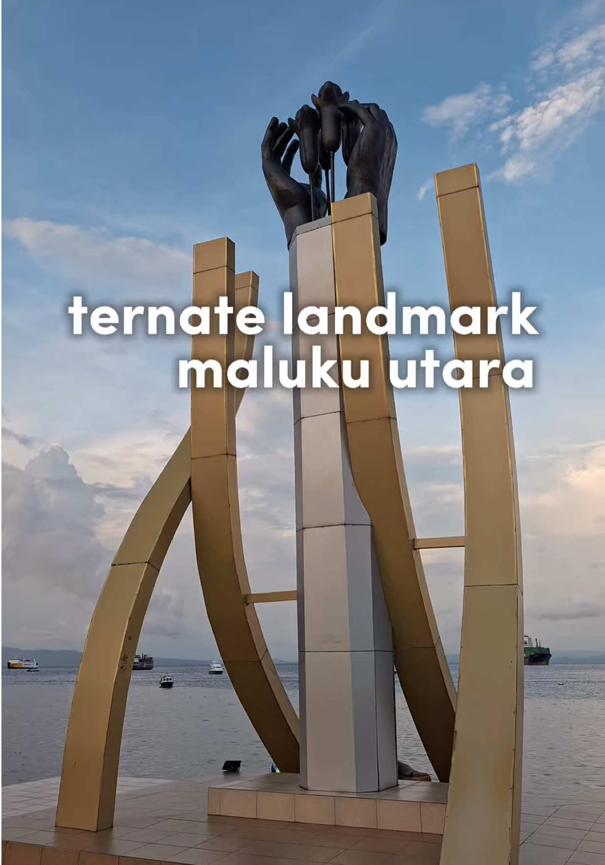 @suka review tempat hits