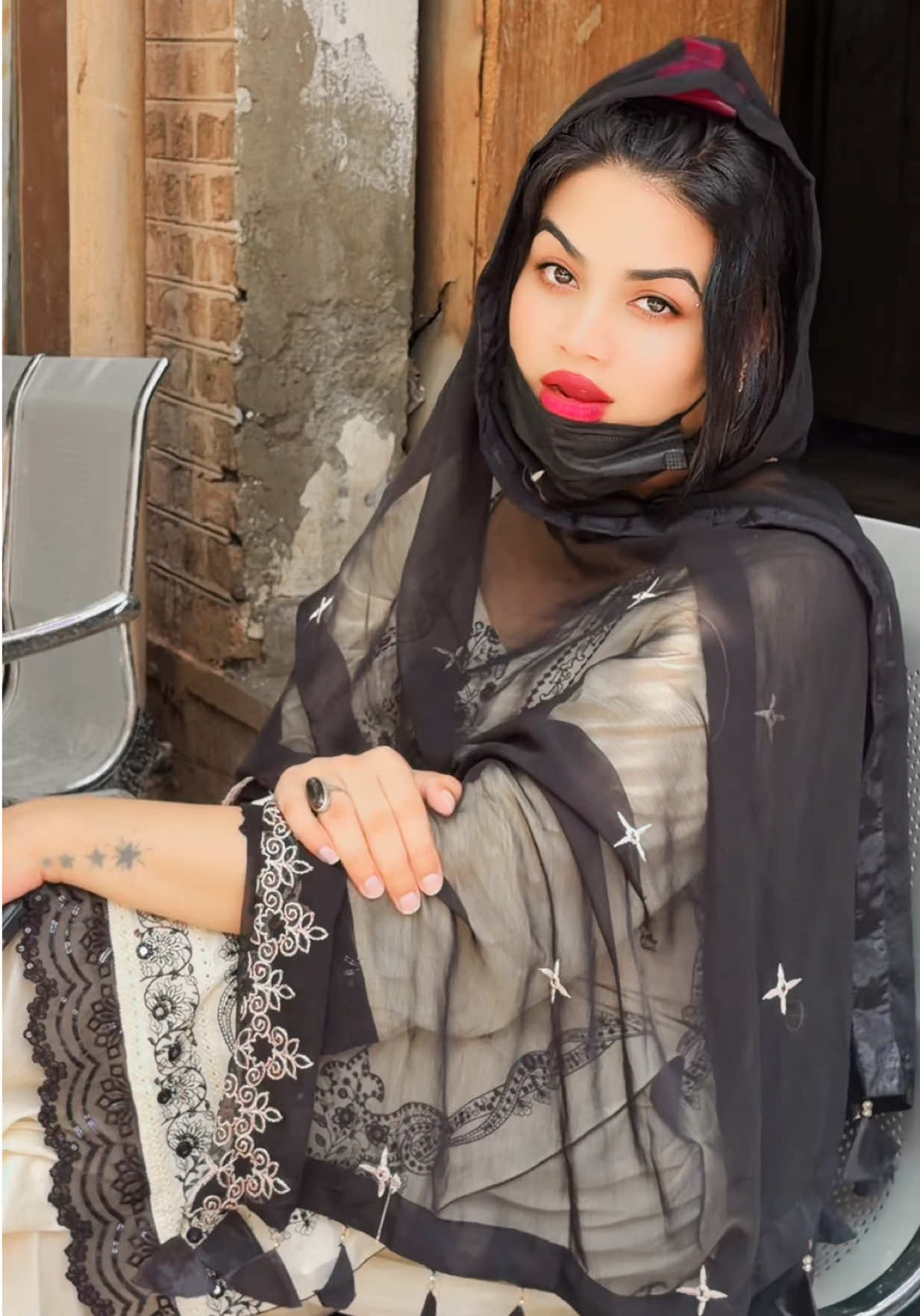 @Noor Superstar 🥀