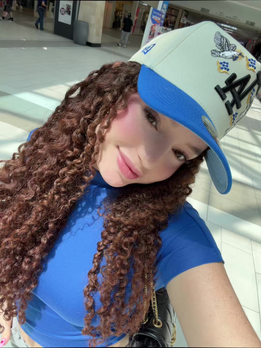 @Paola Finol👩🏻🦰