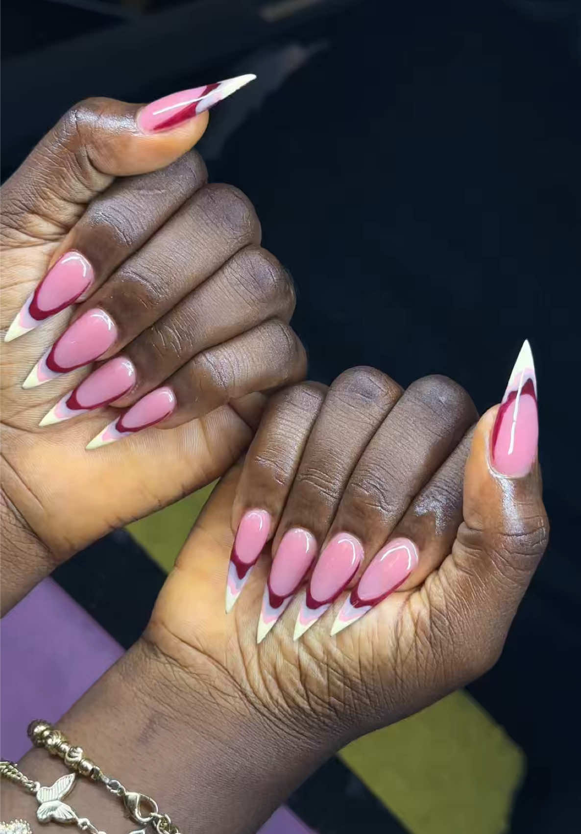 @glitznails__