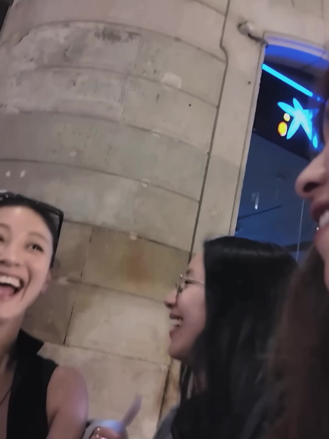 @jiiee