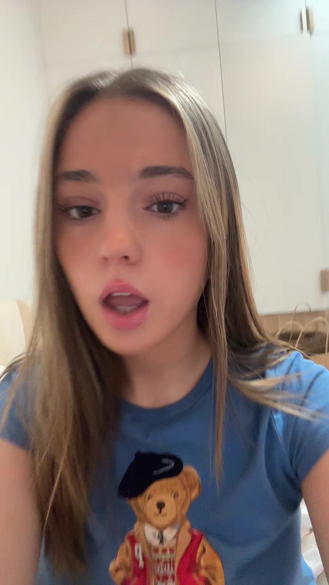 @miraaaa