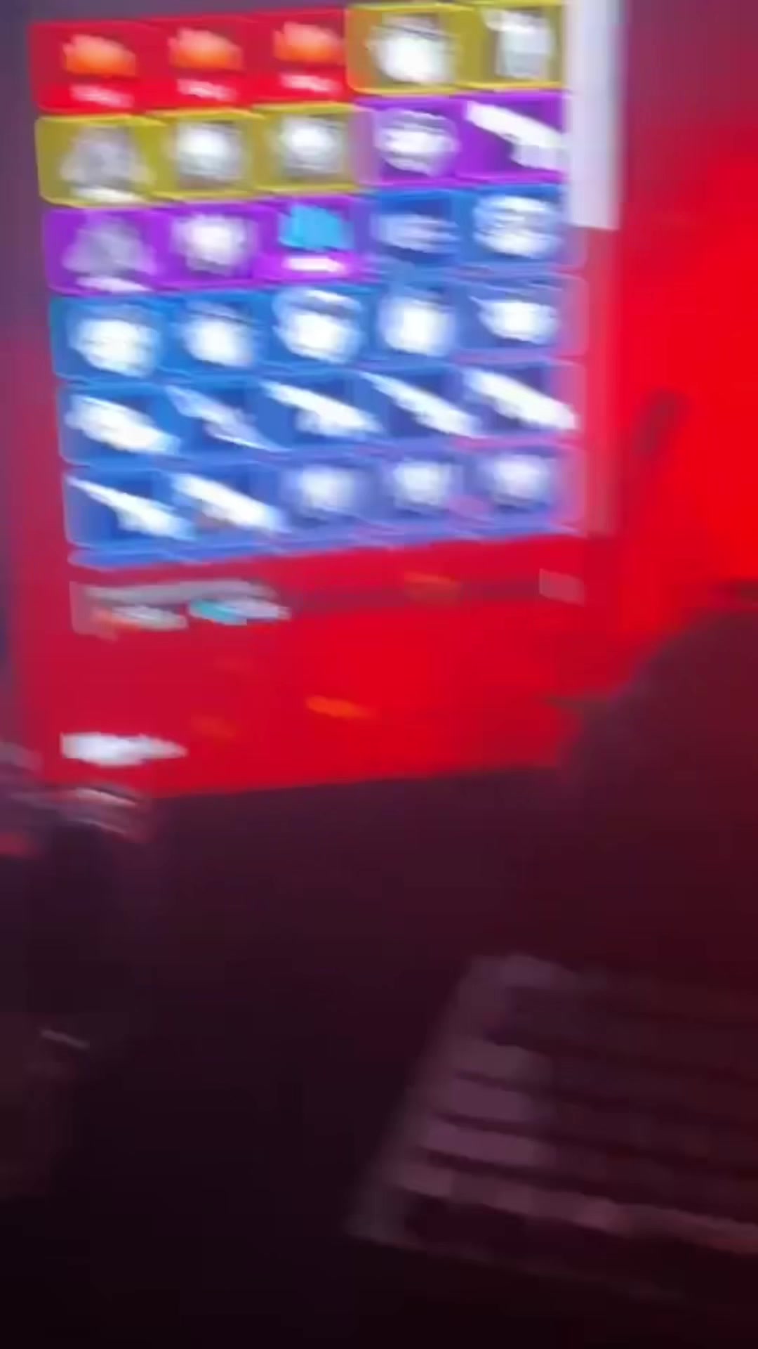 @🌍