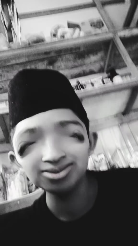 @RizzAnyzz