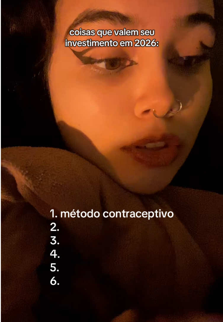 @vee ☥