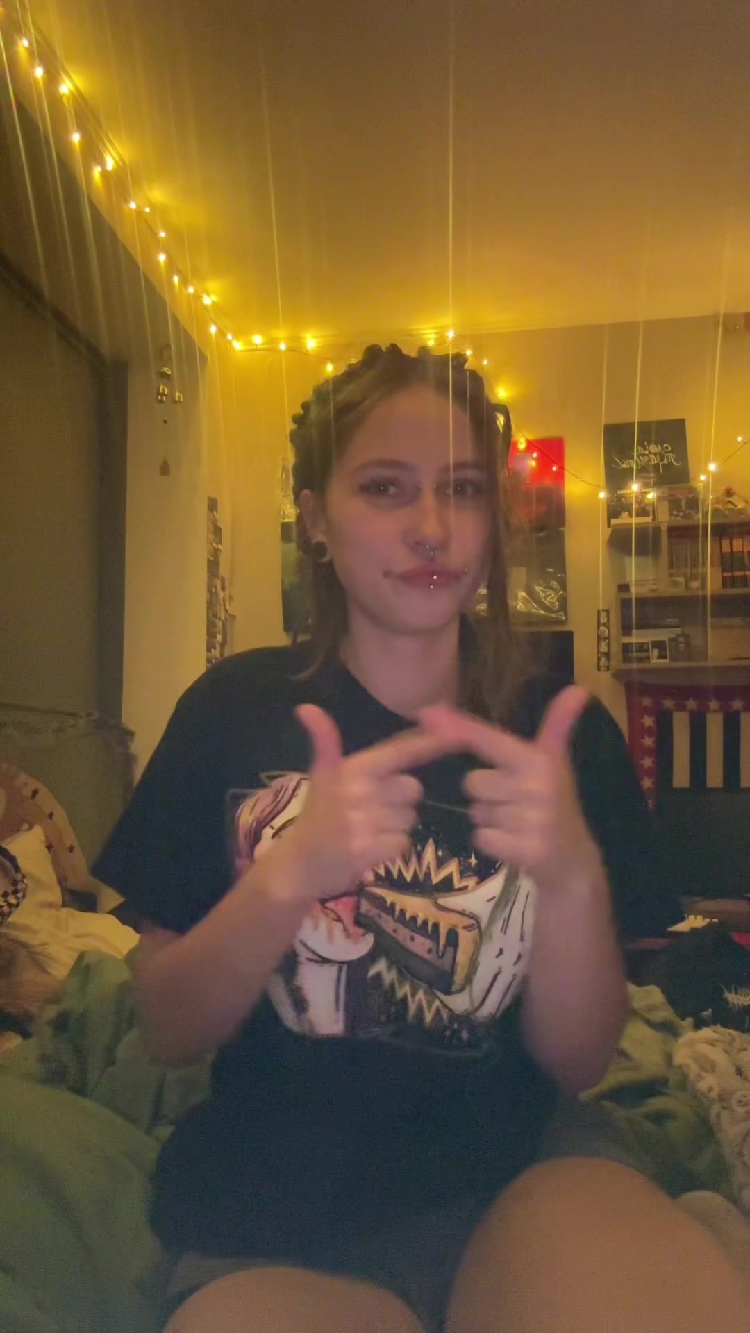 @🕸️