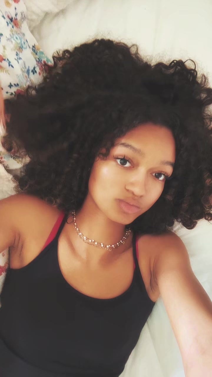 @Leena🪷