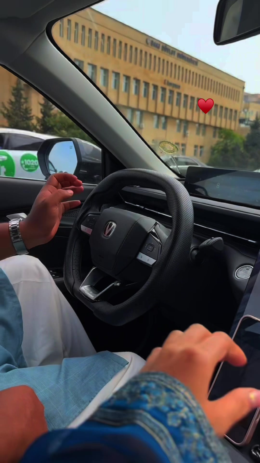 @𝒜𝒻𝓈𝒶𝓃𝒶 𝓀𝒽𝒶𝓃🇵🇰🇦🇿
