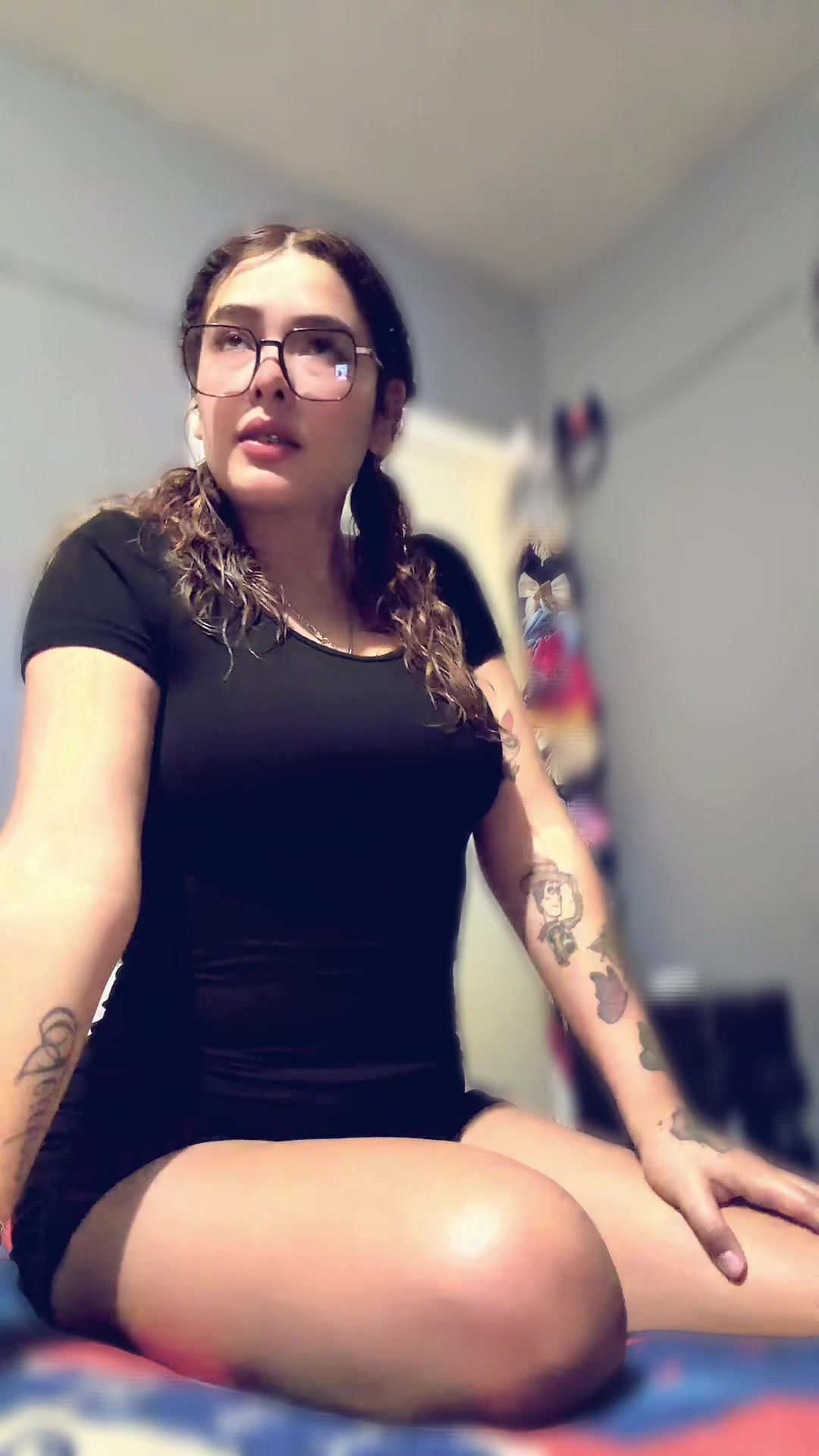 @Kari Gonzalez 🩷🖇️🤠