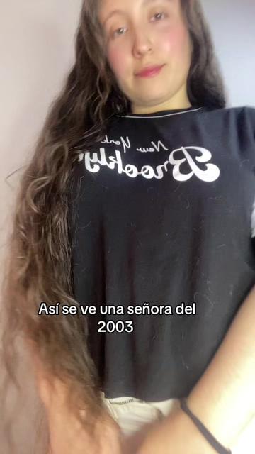 @camilareyeslara