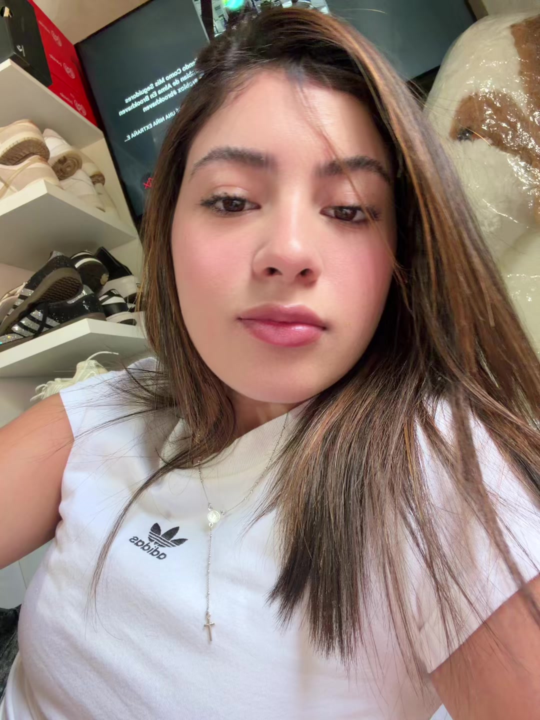 @Camila