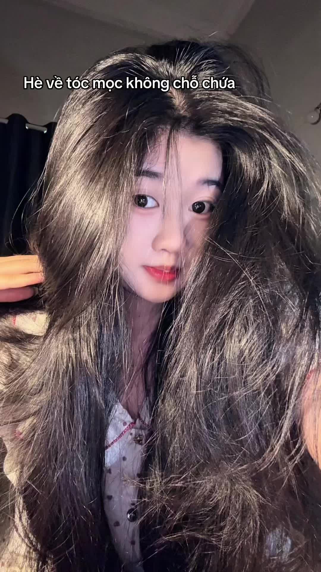 @Nhật Linh đời thường🩴