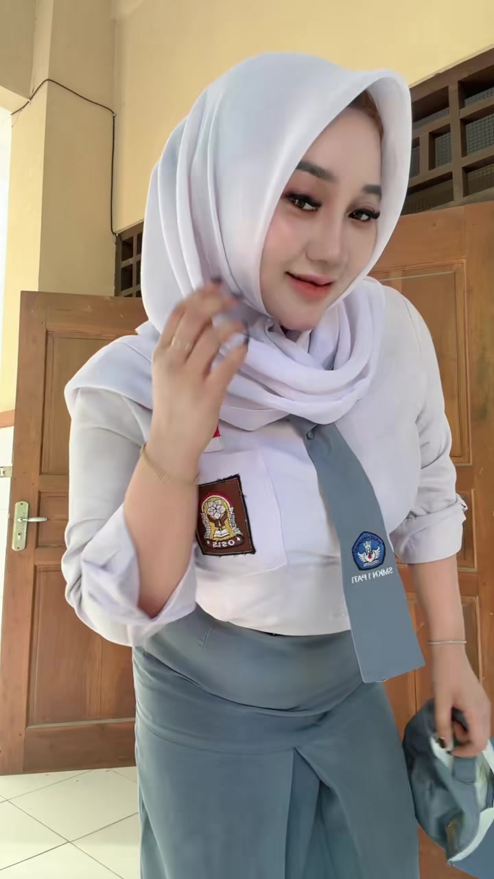 @Cewek Cantik