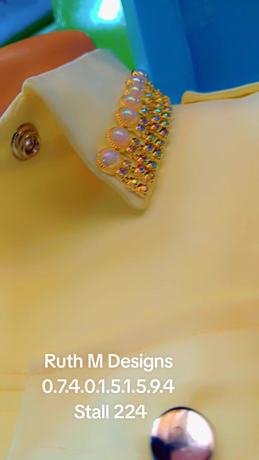@Ruth M the Designer