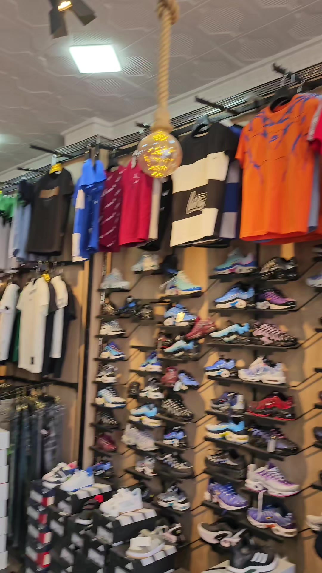 @Boutique Magra Shopping
