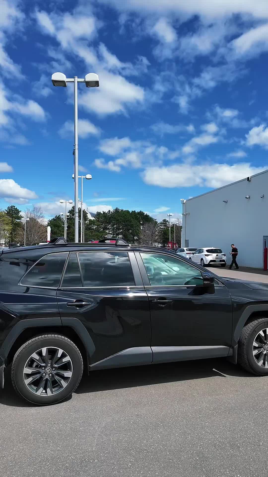 @WEINS Auto Group