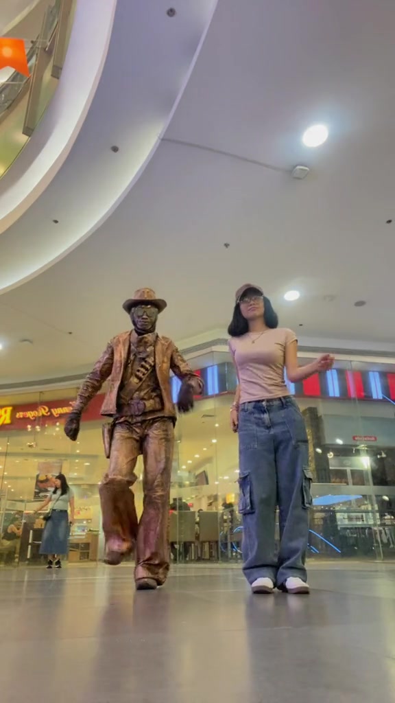 @TOYRO