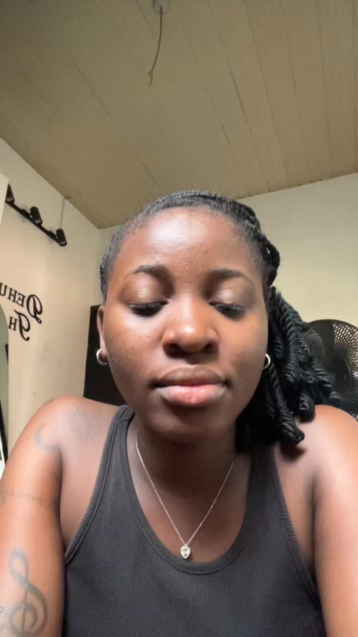 @Feyiiiii♨️
