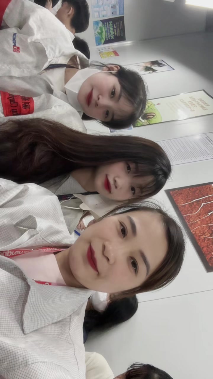 @𝕿𝖍𝖆̂𝖓𝖎𝖚🇻🇳