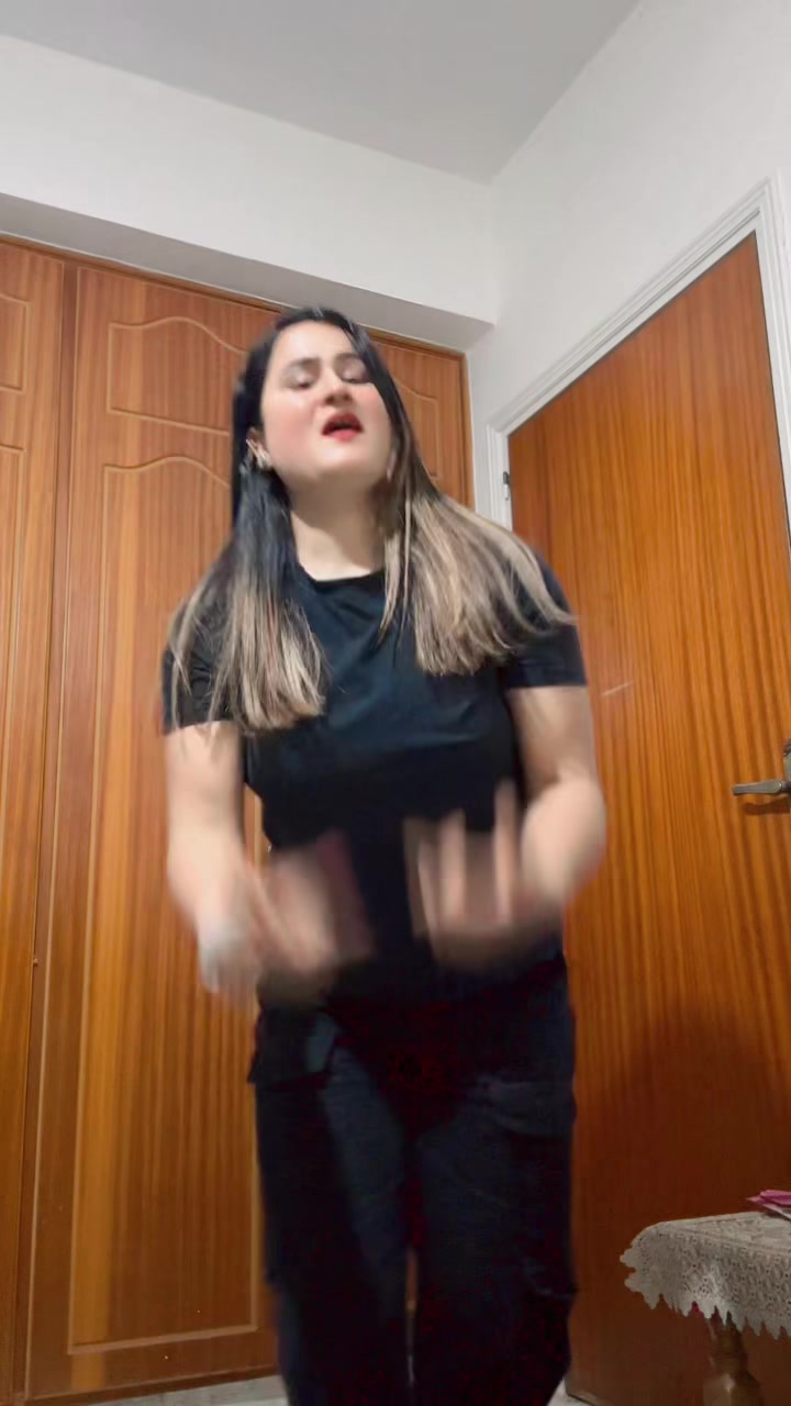 @Simran bhandari👩🏻🦰 5021