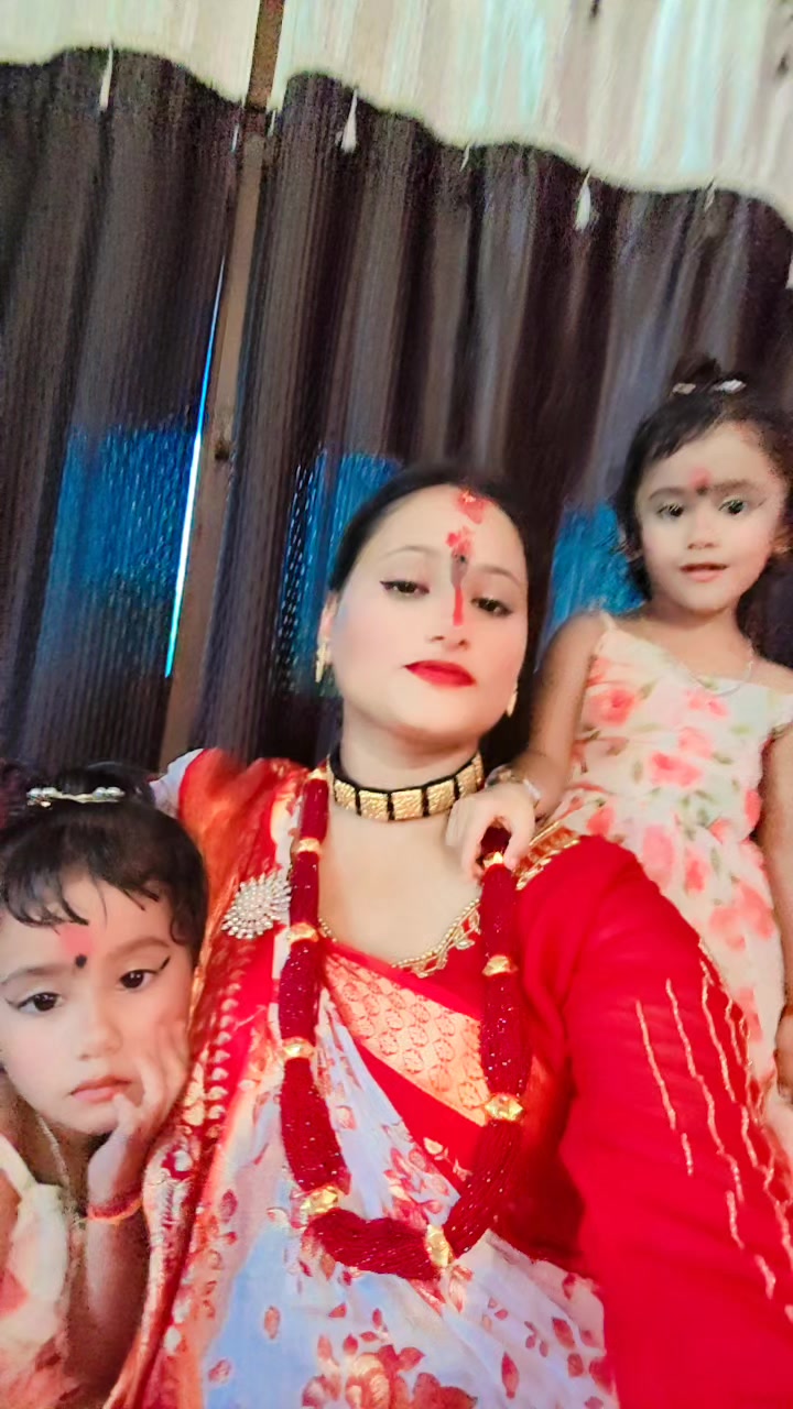 @LuxMee Awasthi