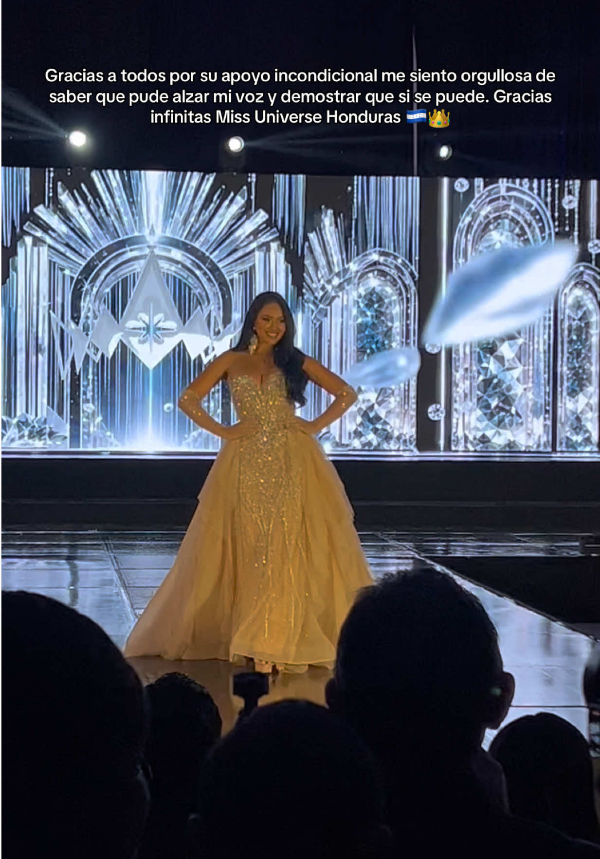 @Kennia Mondragon 👑🇭🇳
