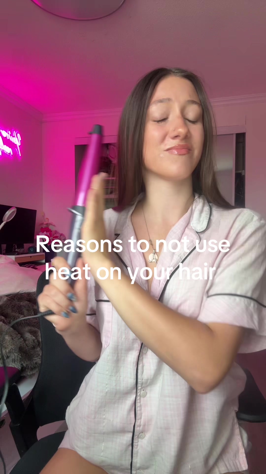@Alana_mk