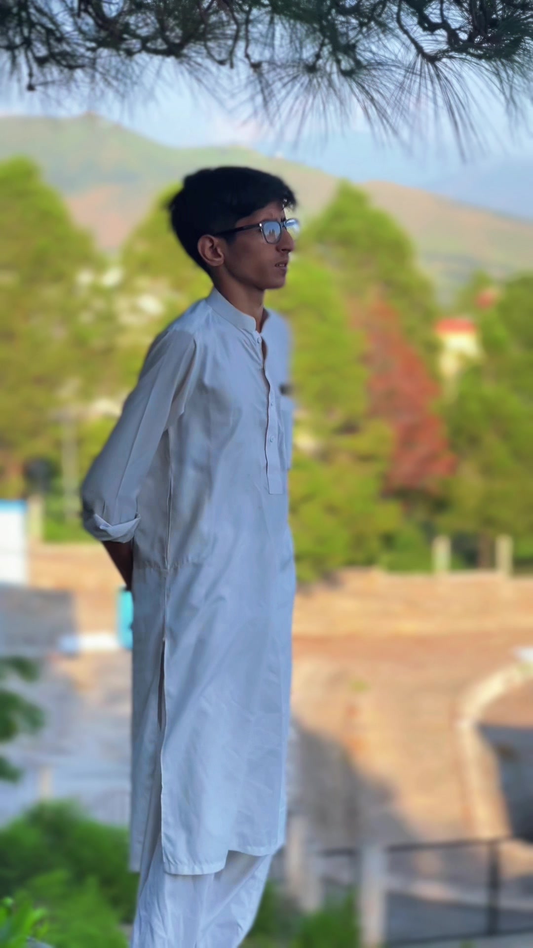 @HAMZA BRAND