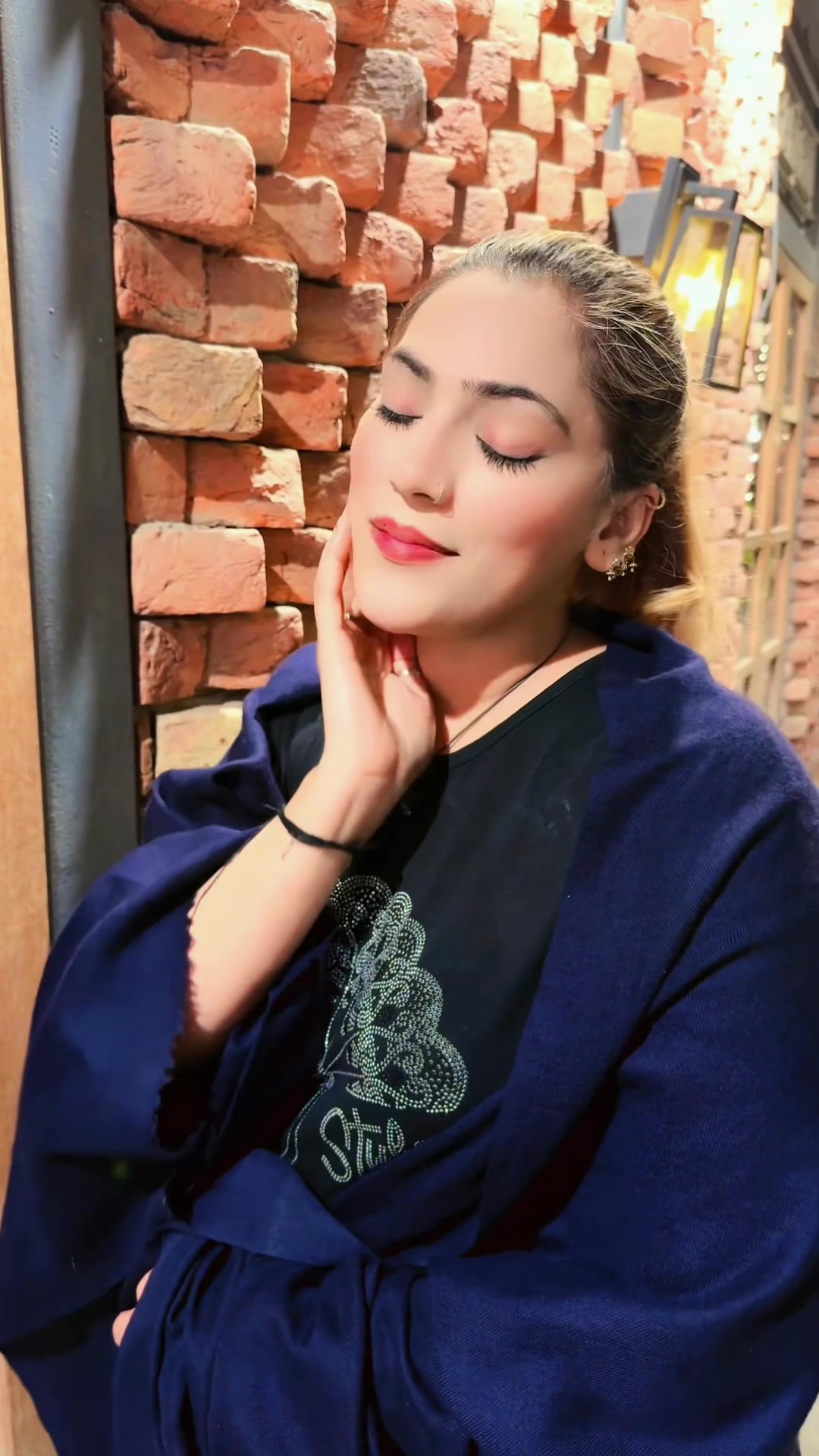 @bushramarviofficial