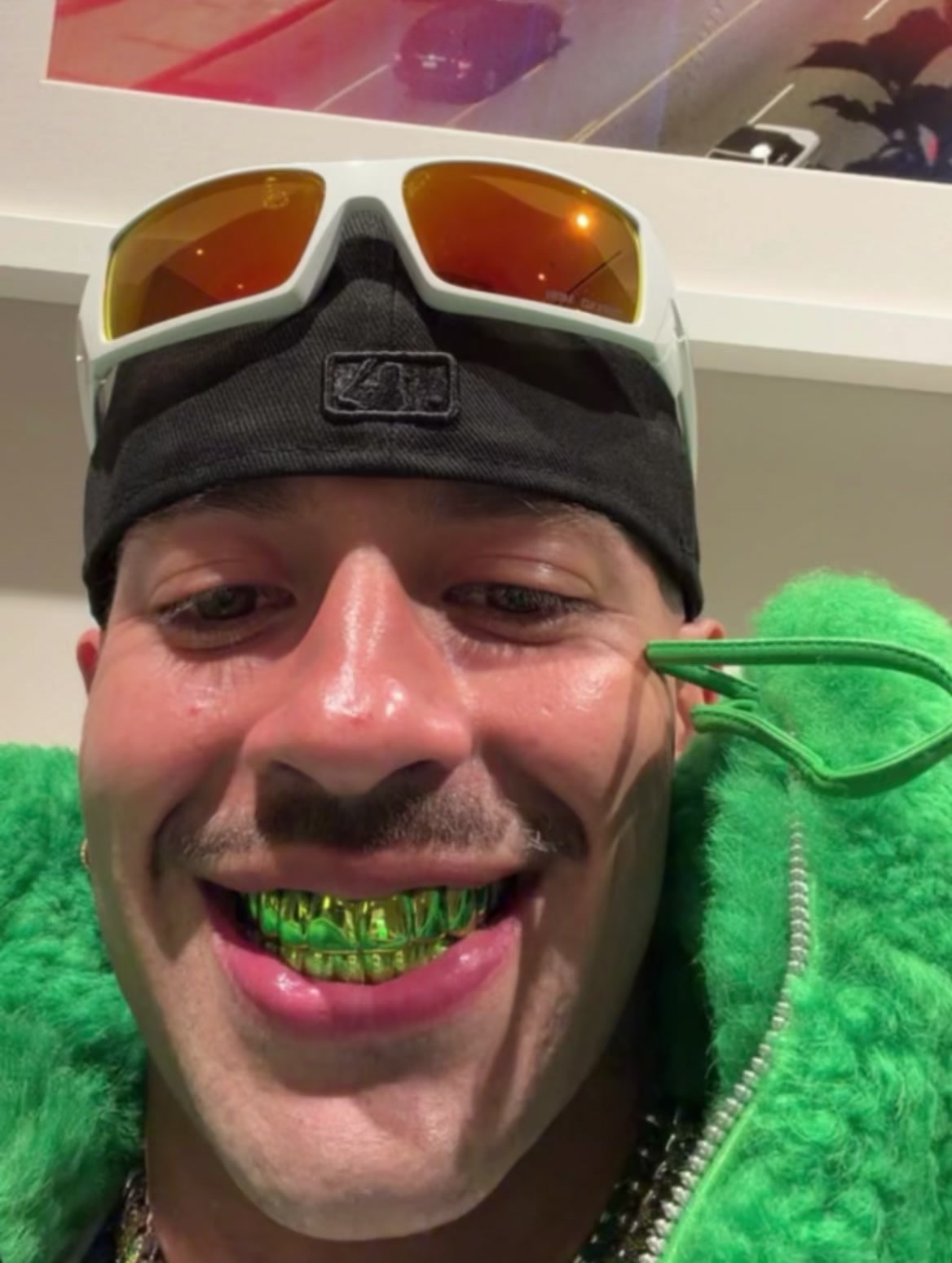 @DG🦇
