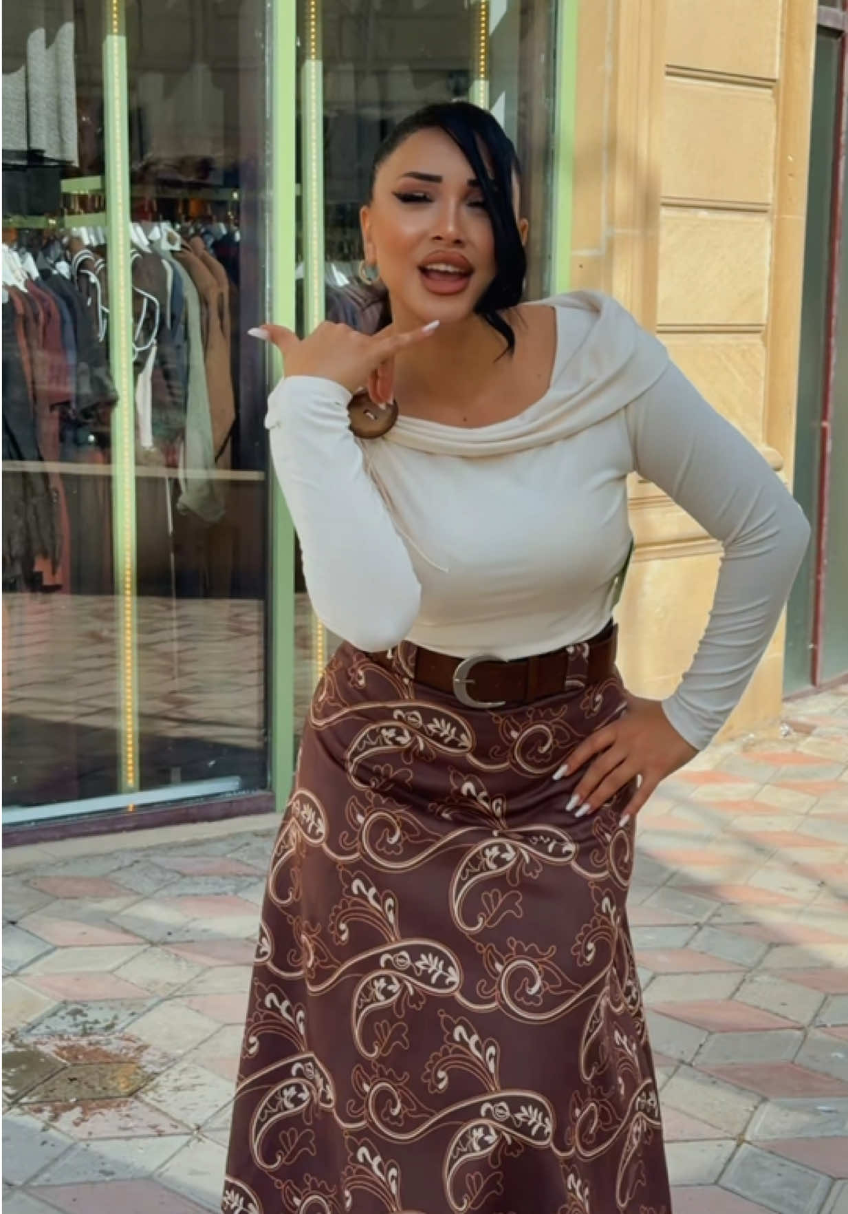 @LARA