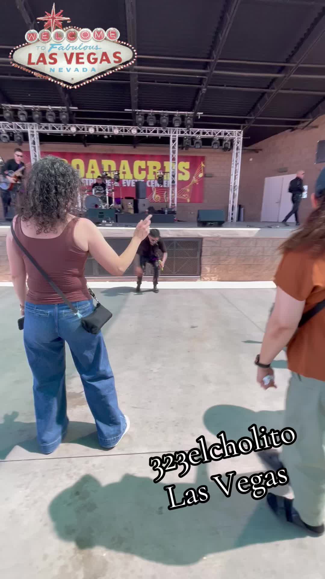 @323elcholito