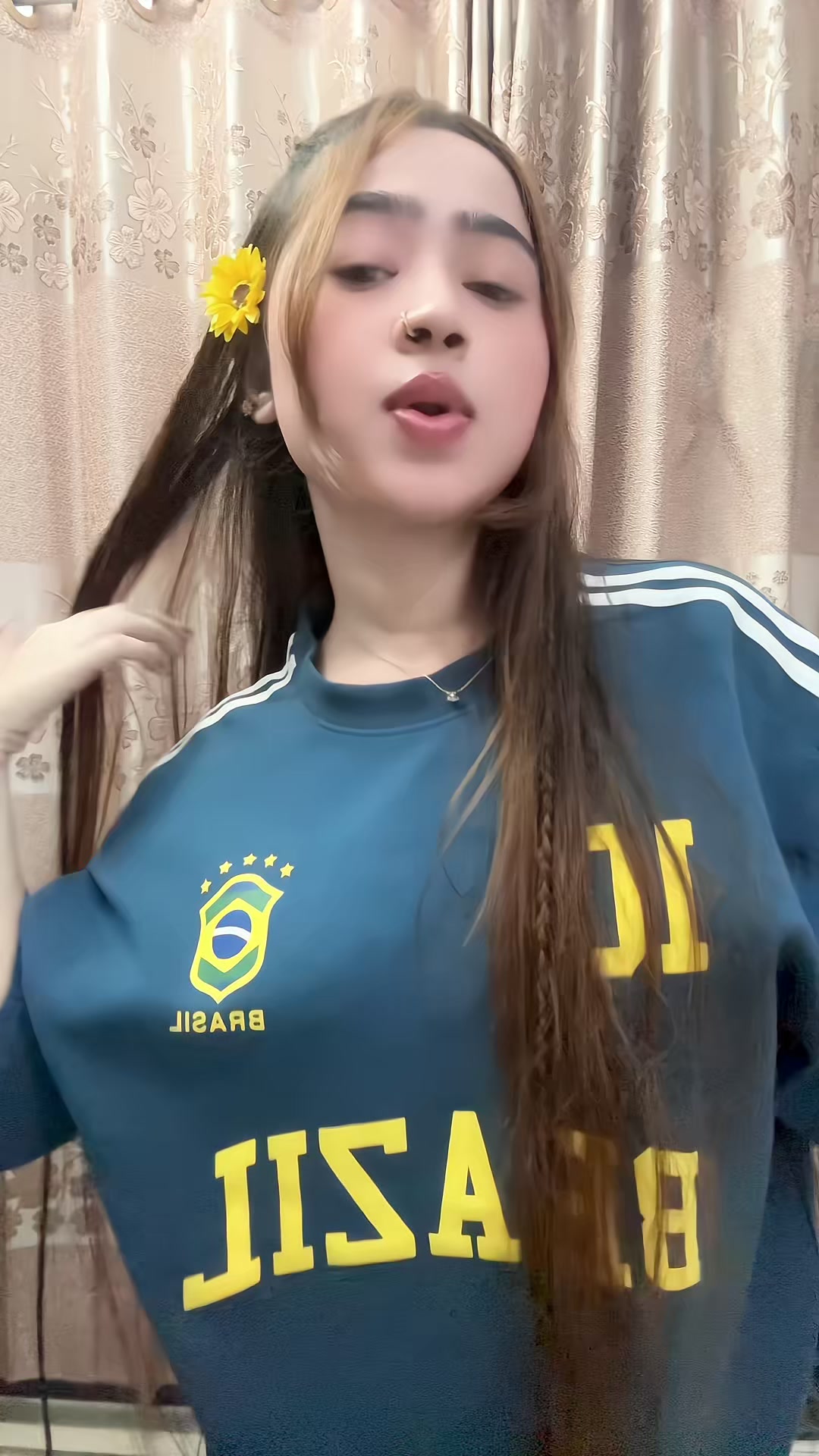 @Simran⭐️
