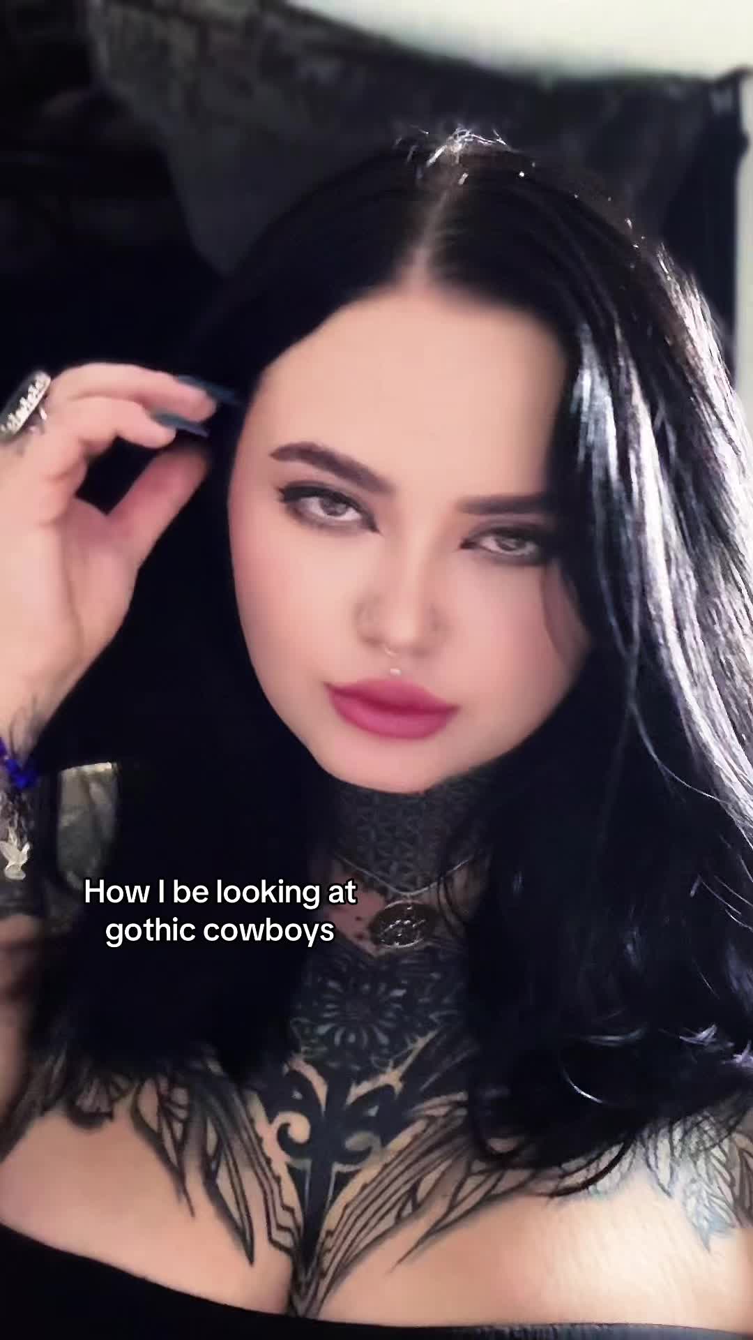 @🦇ℬ𝓇ℴℴ𝓀𝓁𝓎𝓃𝓃🦇