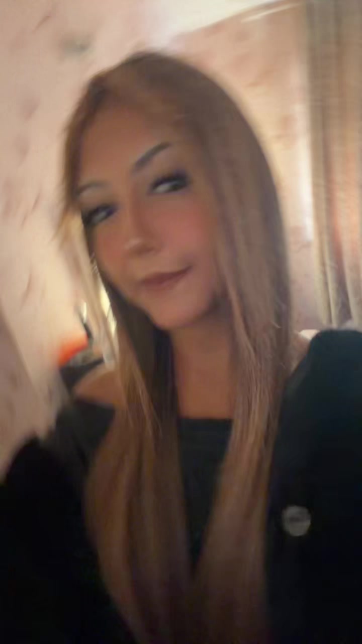 @𝓮.