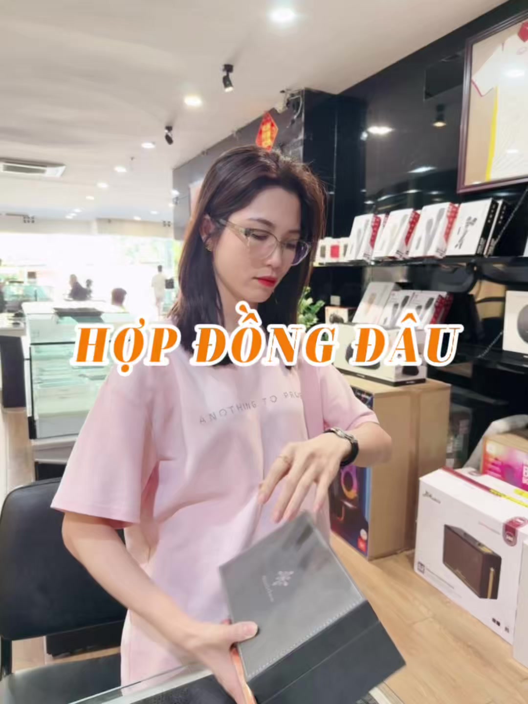 @Alexander Ferros Việt Nam