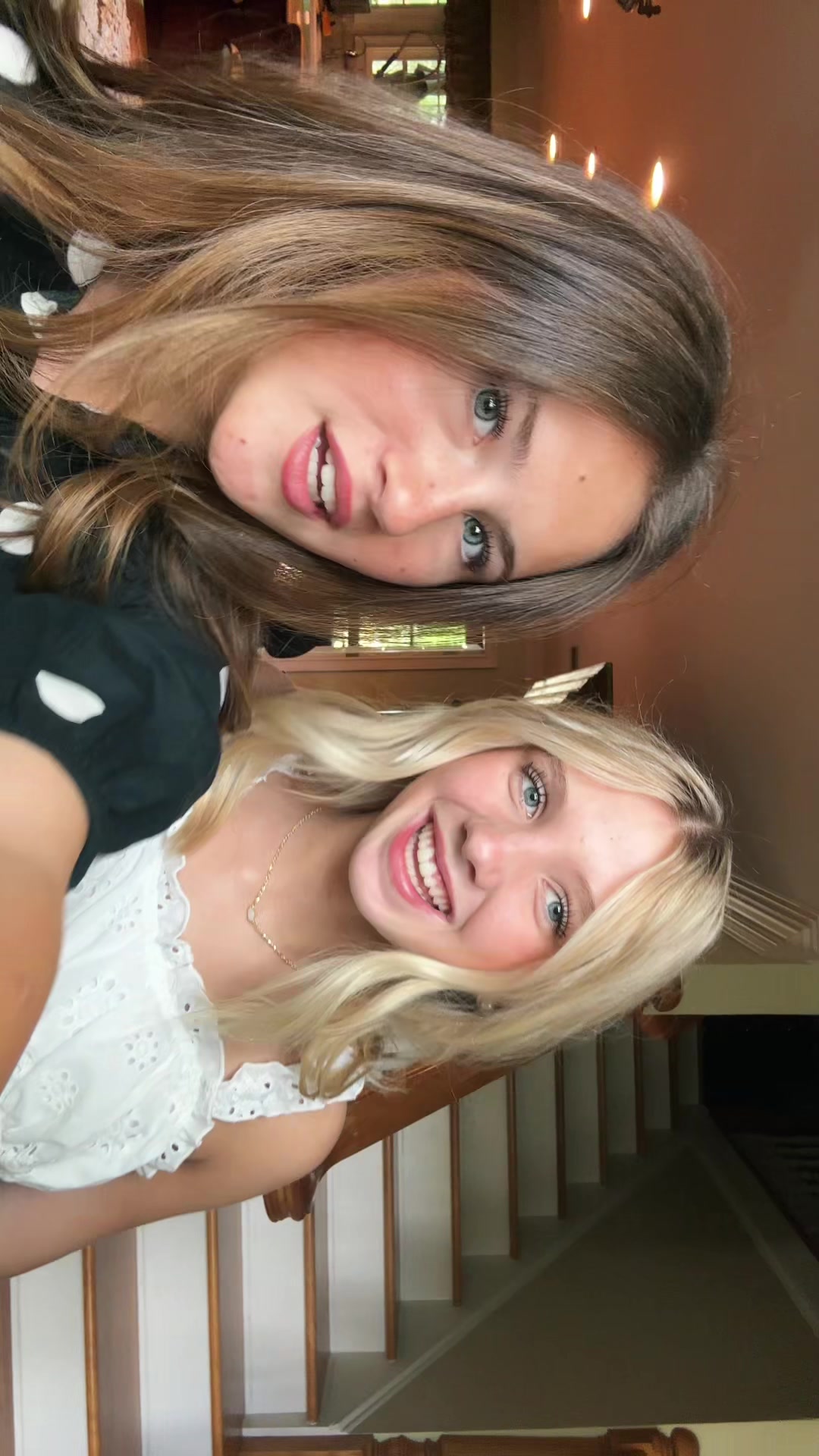@Gabs_main